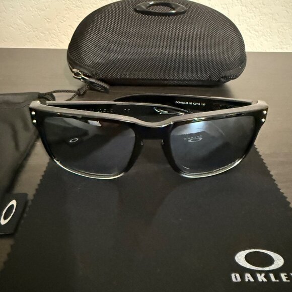 OO9102 Oakley Holbrook Dark Ink Fade Polished Frame Prizm Polarized Sunglasses - Picture 12 of 13